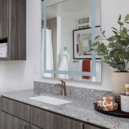 Spacious bathroom with amply counter space